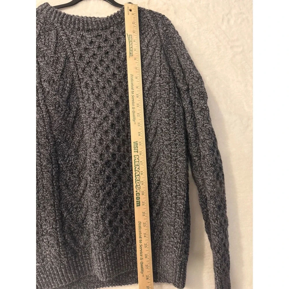Carraig Donn Handknit Ireland Wool Sweater Mens Large Gray Aran Cable‎ Knit Crew